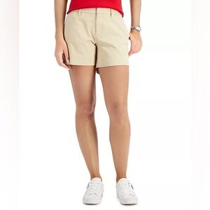 Tommy Hilfiger Women's Beige Shorts